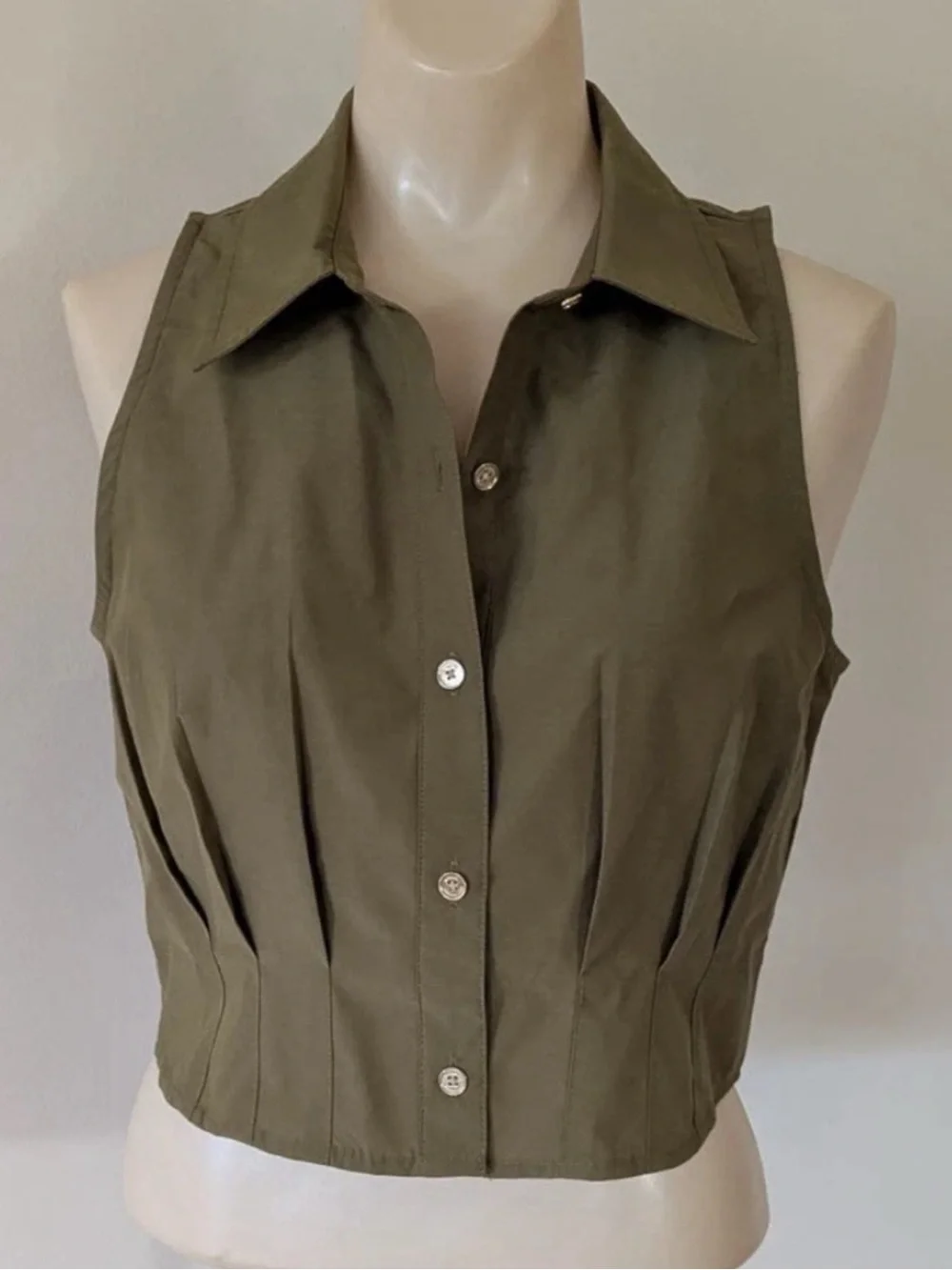 Michael Kors Olive Green Sleeveless Button-Front Crop Shirt
